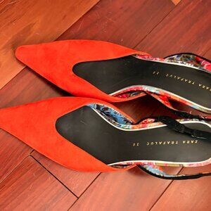 Pointy toe bright orange Zara low heels suede